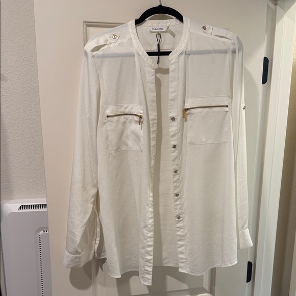 Calvin Klein Tops - Calvin Klein Cream Long Sleeve Shirt with Zipper Pockets